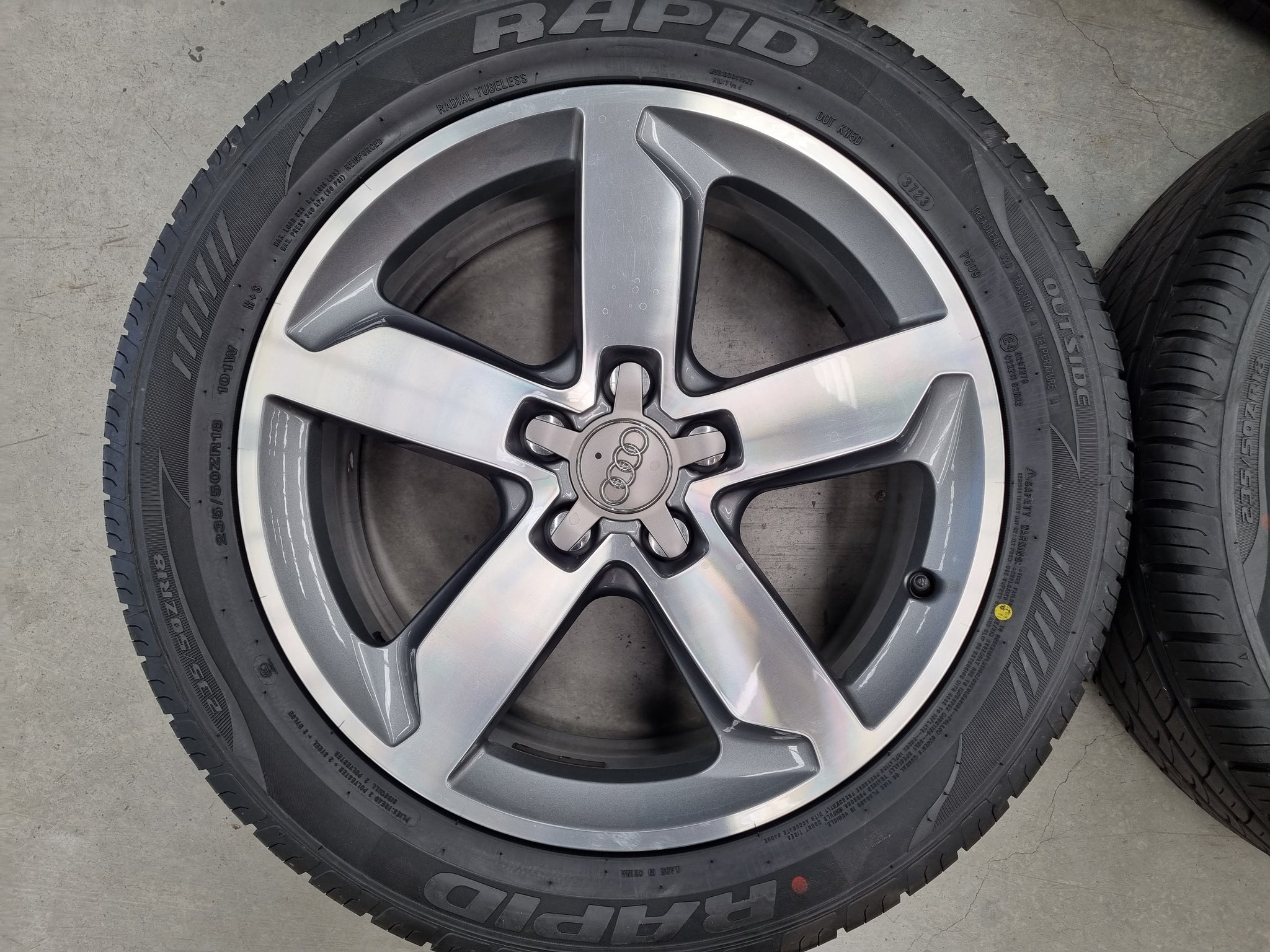 Genuine AUDI Q3 18 Inch Wheels and New Tyres Set of 4 – Wheel Dealer