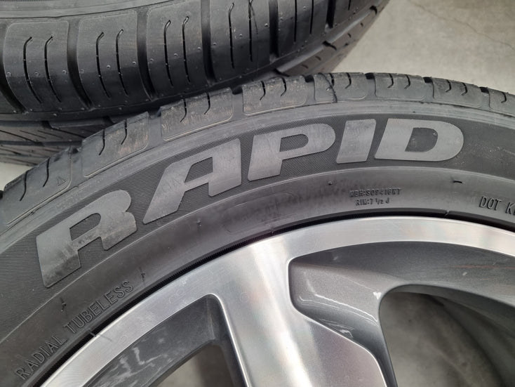 Load image into Gallery viewer, Genuine AUDI Q3 18 Inch Wheels and New Tyres Set of 4