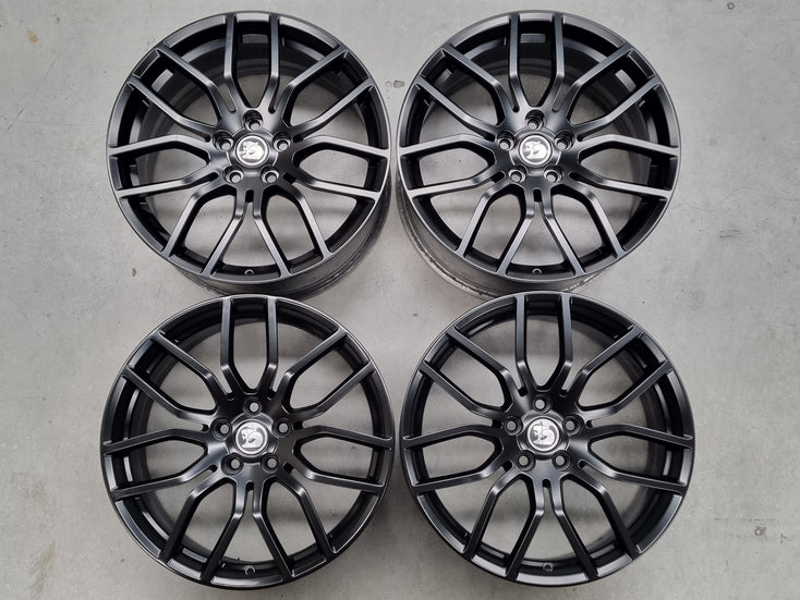 Load image into Gallery viewer, Genuine HOLDEN HSV VF GTS 25TH ANNIVERSARY 20 Inch Forged Wheels Set of 4
