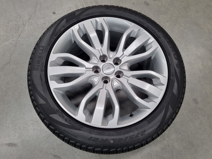 Load image into Gallery viewer, Genuine Range Rover Sport 21 Inch DK62 Silver Wheel and Tyre Single