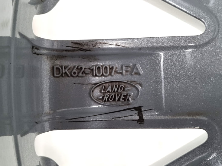 Load image into Gallery viewer, Genuine Range Rover Sport 21 Inch DK62 Silver Wheels and Tyres Set of 4