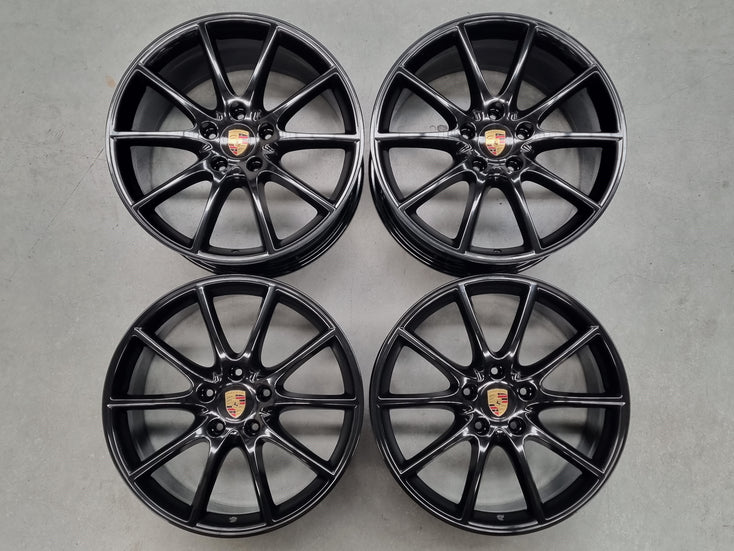 Load image into Gallery viewer, Genuine Porsche Cayenne 9Y Hybrid 20 Inch Black Wheels Set of 4