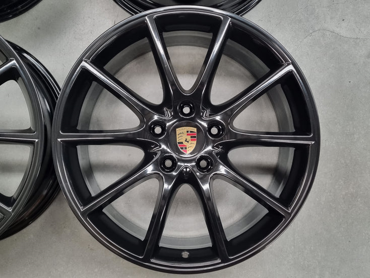 Load image into Gallery viewer, Genuine Porsche Cayenne 9Y Hybrid 20 Inch Black Wheels Set of 4