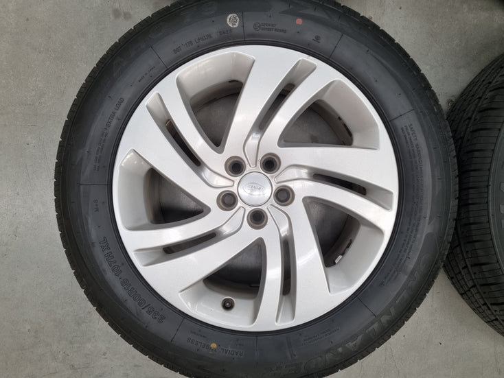Load image into Gallery viewer, Genuine Range Rover Evoque 2022 Model 18 Inch Wheels and Tyres Set of 4