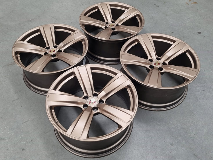 Load image into Gallery viewer, Genuine Porsche Macan GTS 2022 Exclusive 21 Inch Wheels Set of 4