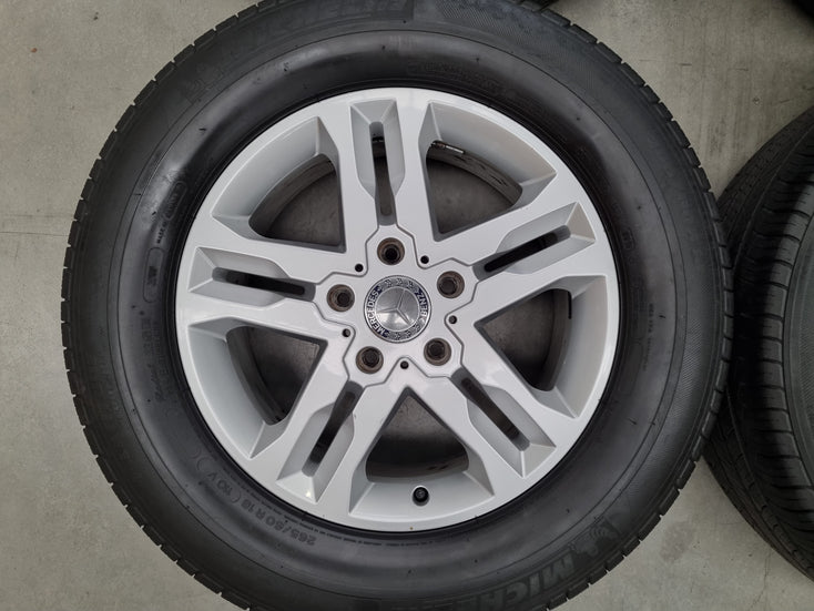 Load image into Gallery viewer, Genuine Mercedes Benz G350 18 Inch Wheels and Tyres Set of 4
