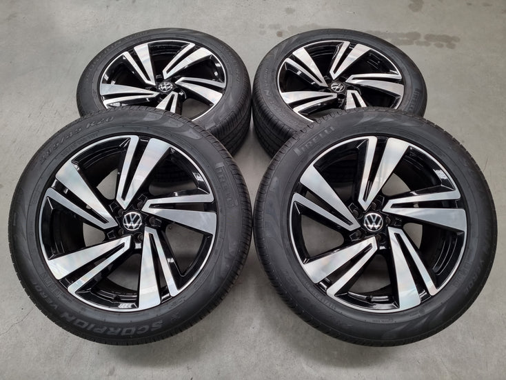 Load image into Gallery viewer, Genuine Volkswagen Touareg CR 20 Inch Nevada R-Line Wheels and Tyres Set of 4