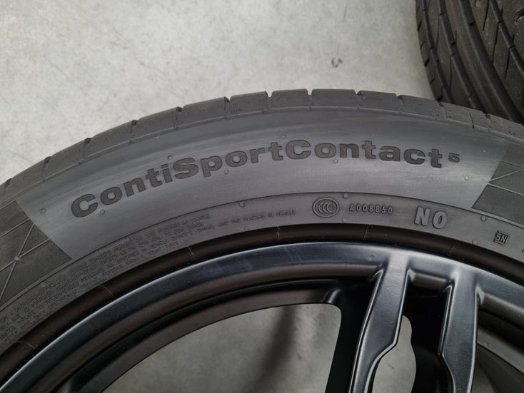 Load image into Gallery viewer, Genuine Porsche Macan S 19 Inch Black Wheels and Tyres Set of 4