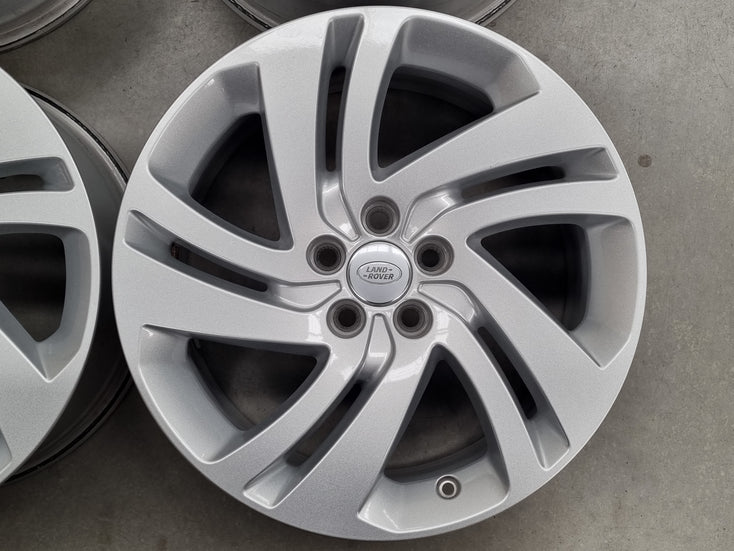Load image into Gallery viewer, Genuine Range Rover Evoque 2022 Model 18 Inch Alloy Wheels Set of 4