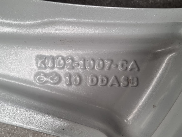 Load image into Gallery viewer, Genuine Range Rover Evoque 2022 Model 18 Inch Alloy Wheels Set of 4