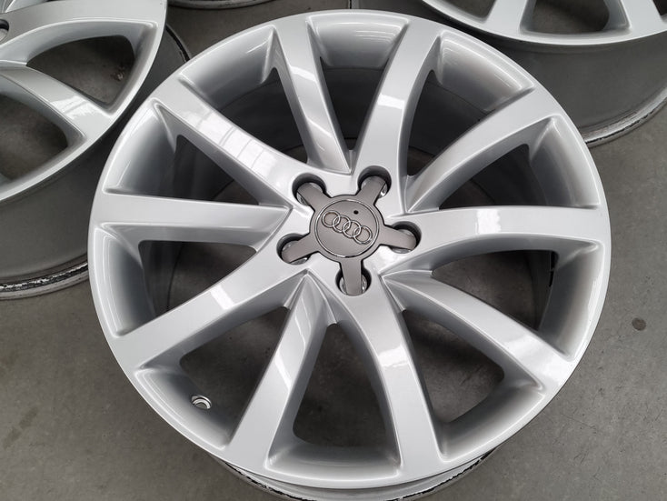 Load image into Gallery viewer, Genuine AUDI 18x8 ET47 5/112 025BT Wheels Set of 4