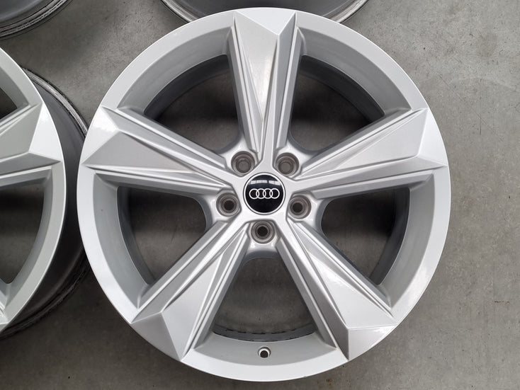 Load image into Gallery viewer, Genuine AUDI Q7 2020 Model 4M 19 Inch Alloy Wheels Set of 4