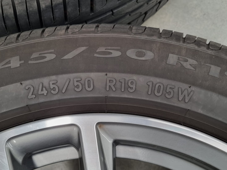 Load image into Gallery viewer, Genuine BMW X3 G01 X4 G02 Style 698M 19 Inch Wheels and Tyres Set of 4