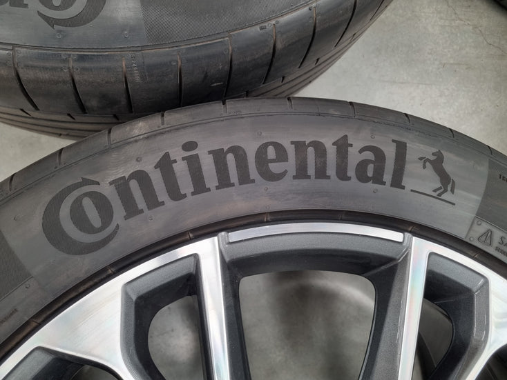Load image into Gallery viewer, Genuine AUDI Q8 SQ8 21 Inch Wheels and Tyres Set of 4