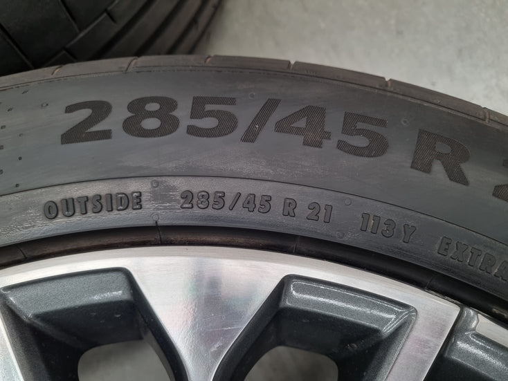 Load image into Gallery viewer, Genuine AUDI Q8 SQ8 21 Inch Wheels and Tyres Set of 4