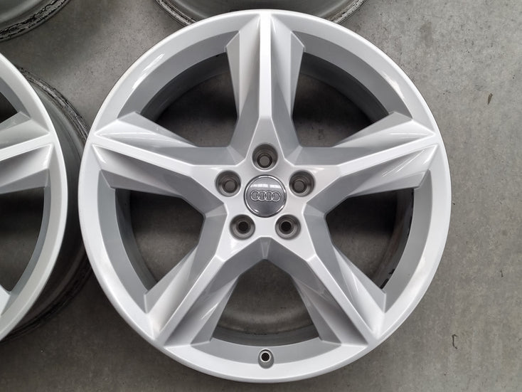 Load image into Gallery viewer, Genuine AUDI Q7 2021 Model 4M 19 Inch Alloy Wheels Set of 4