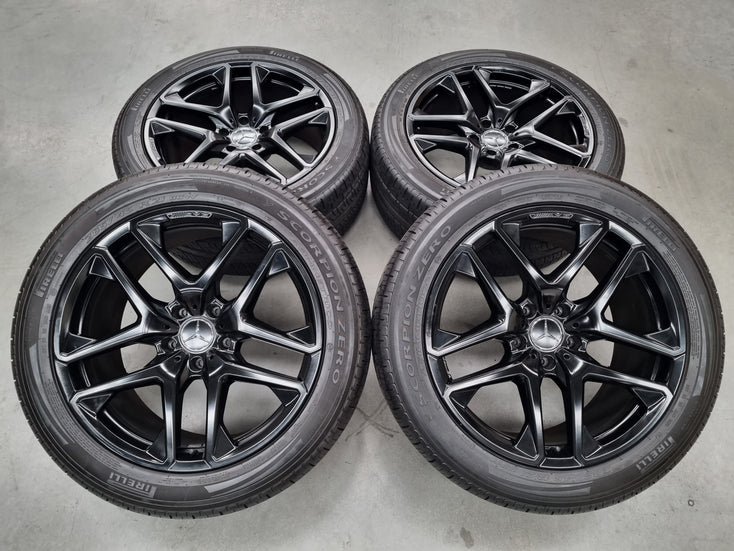 Load image into Gallery viewer, Genuine Mercedes Benz AMG G63 21 Inch Black Wheels and Tyres Set of 4