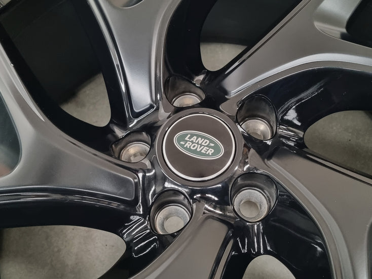 Load image into Gallery viewer, Genuine Range Rover Sport 22 Inch 2024 Model Wheels and Tyres Set of 4
