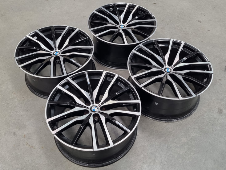 Load image into Gallery viewer, Genuine BMW X5 G05 and X6 G06 Style 742M 22 Inch Alloy Wheels Set of 4