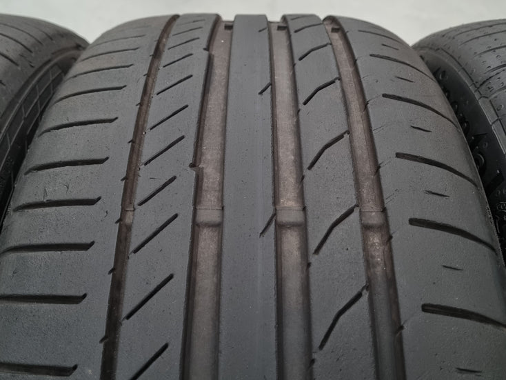 Load image into Gallery viewer, Genuine Mercedes Benz C300 W205 19 Inch Wheels and Tyres Set of 4