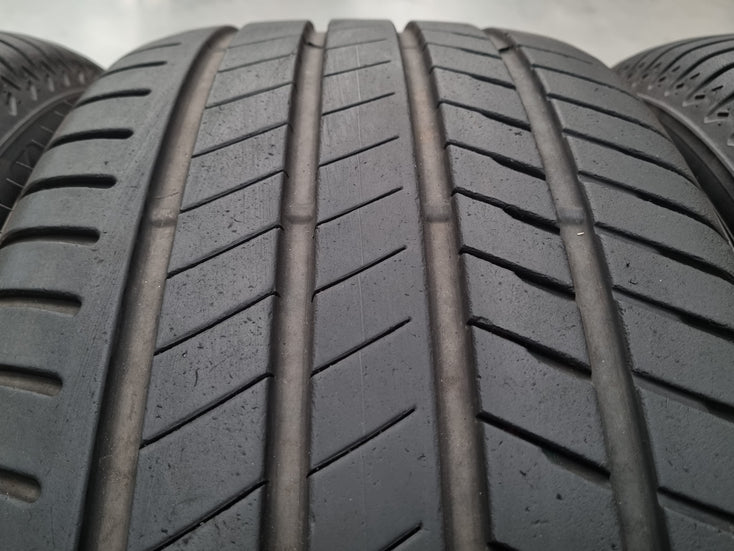 Load image into Gallery viewer, Genuine BMW X7 G07 Style 750 20 Inch Wheels and Tyres Set of 4