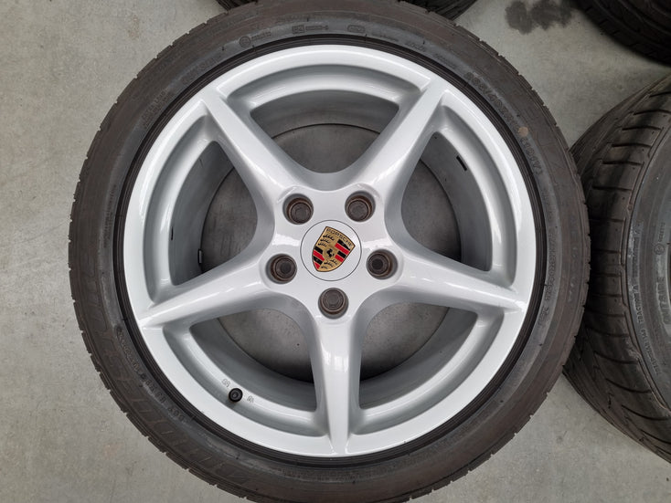 Load image into Gallery viewer, Genuine Porsche 911 997 Carrera 18 Inch Wheels and Tyres Set of 4