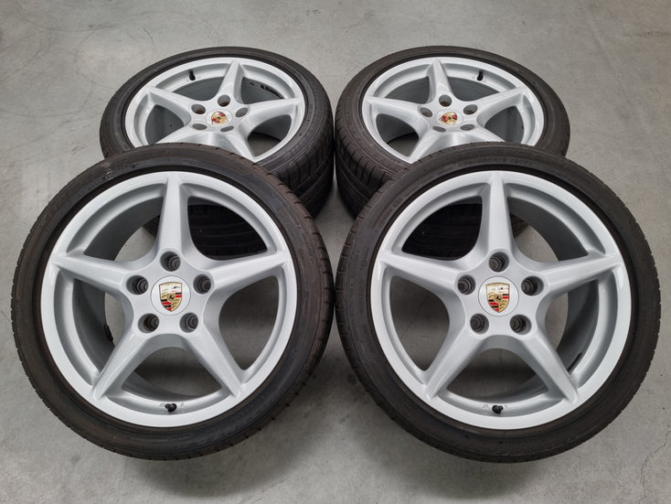 Load image into Gallery viewer, Genuine Porsche 911 997 Carrera 18 Inch Wheels and Tyres Set of 4