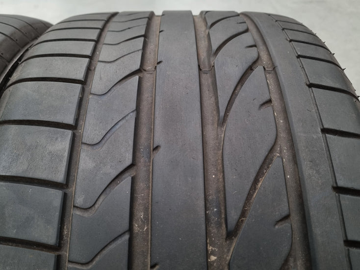Load image into Gallery viewer, Genuine Porsche 911 997 Carrera 18 Inch Wheels and Tyres Set of 4