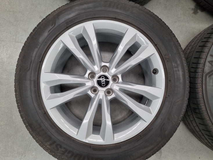 Load image into Gallery viewer, Genuine AUDI Q7 2018 Model 4M 19 Inch Wheels and Tyres Set of 4