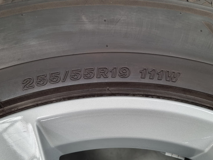 Load image into Gallery viewer, Genuine AUDI Q7 2018 Model 4M 19 Inch Wheels and Tyres Set of 4