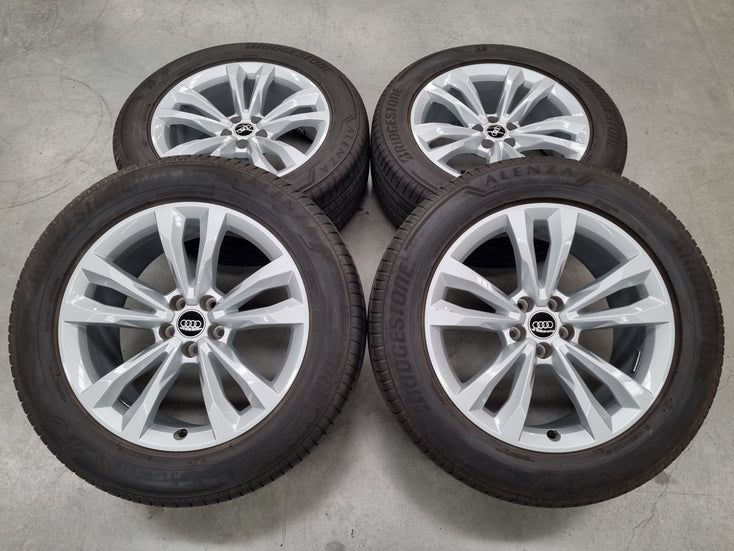 Load image into Gallery viewer, Genuine AUDI Q7 2018 Model 4M 19 Inch Wheels and Tyres Set of 4