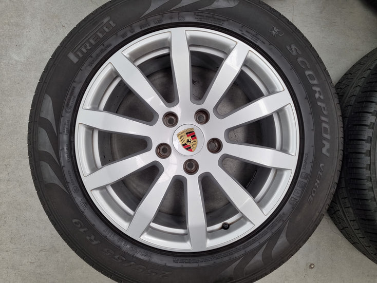 Load image into Gallery viewer, Genuine Porsche Cayenne 2022 Sport 19 Inch Wheels and Tyres Set of 4