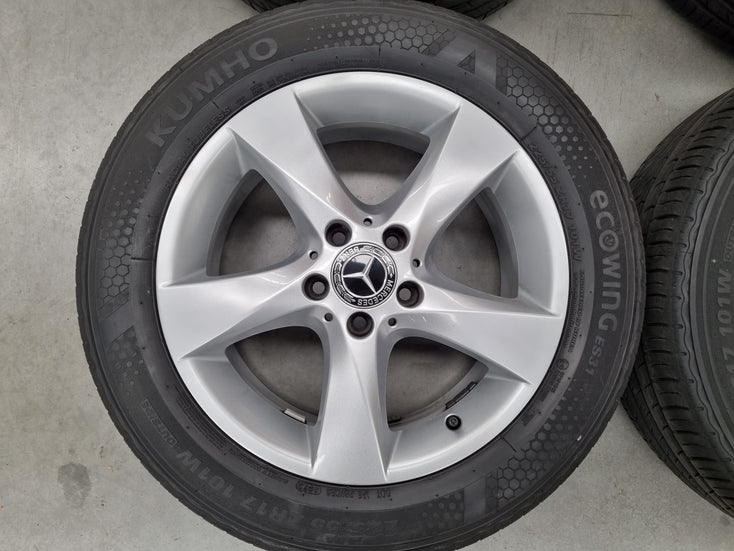 Load image into Gallery viewer, Genuine Mercedes Benz V-Class Viano Vito 17 Inch Wheels and Tyres Set of 4