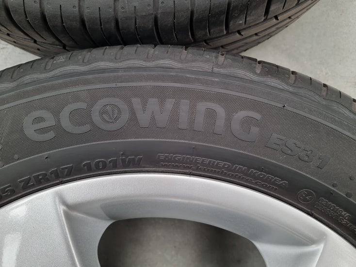 Load image into Gallery viewer, Genuine Mercedes Benz V-Class Viano Vito 17 Inch Wheels and Tyres Set of 4