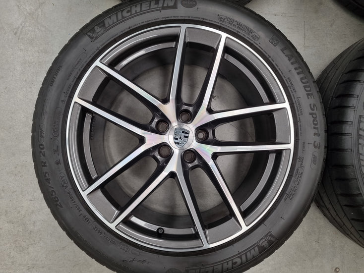 Load image into Gallery viewer, Genuine Porsche Macan S Model 20 Inch Wheels and Tyres Set of 4