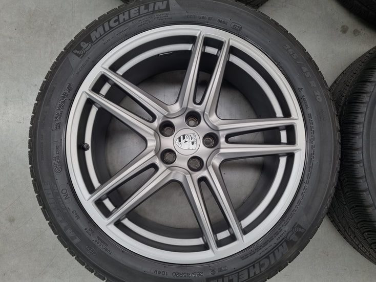 Load image into Gallery viewer, Genuine Porsche Macan 2021 Model 20 Inch Wheels and Tyres Set of 4