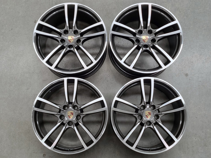 Load image into Gallery viewer, Genuine Porsche Cayenne 9Y 21 Inch Turbo Design Wheels Set of 4
