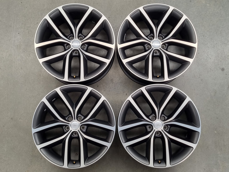 Load image into Gallery viewer, Genuine Range Rover Sport 2024 Model 22 Inch Alloy Wheels Set of 4