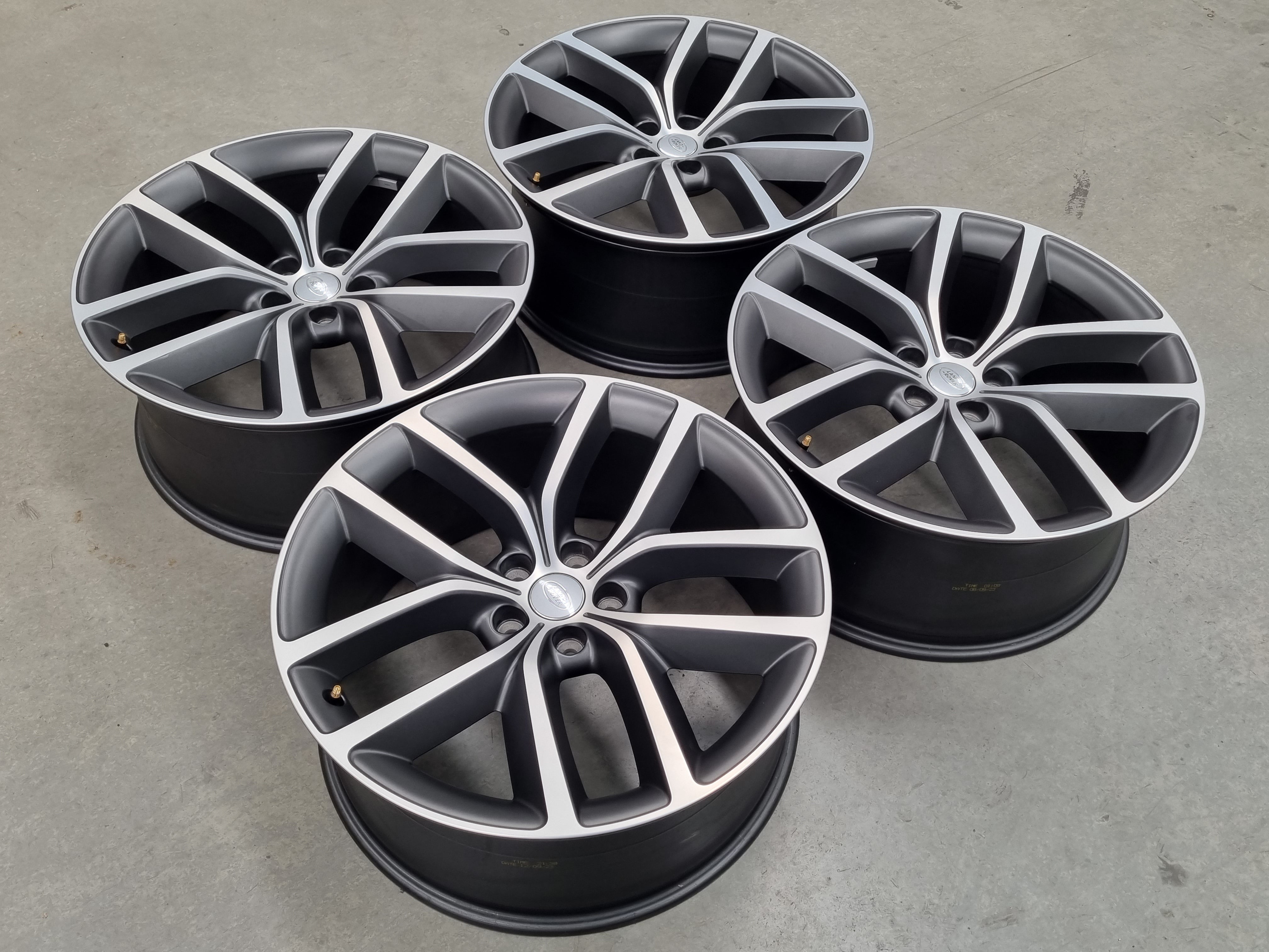 Genuine Range Rover Sport 2024 Model 22 Inch Alloy Wheels Set of 4 ...