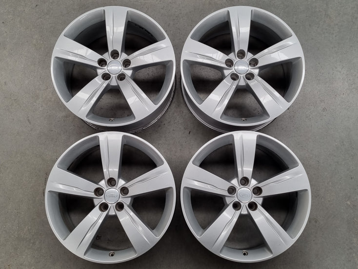 Load image into Gallery viewer, Genuine Range Rover Velar J8A2 19 Inch Silver Alloy Wheels Set of 4