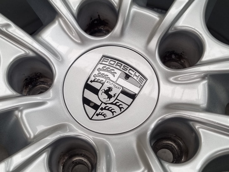 Load image into Gallery viewer, Genuine Porsche Cayenne 2021 Sport 20 Inch Silver Wheels Set of 4