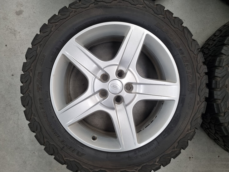 Load image into Gallery viewer, Genuine Land Rover Defender L663 Silver 20 Inch Wheels and Tyres Set of 4