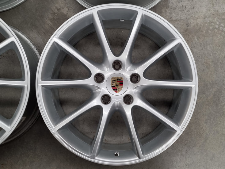 Load image into Gallery viewer, Genuine Porsche Cayenne 9Y Coupe Hybrid 20 Inch Silver Wheels Set of 4