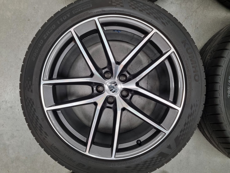Load image into Gallery viewer, Genuine Porsche Macan S Model 20 Inch Wheels and Tyres Set of 4