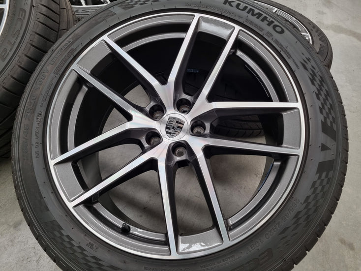 Load image into Gallery viewer, Genuine Porsche Macan S Model 20 Inch Wheels and Tyres Set of 4