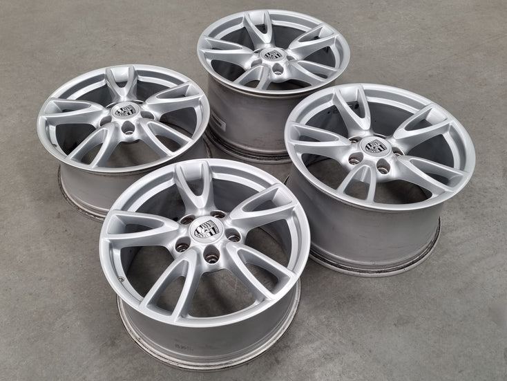 Load image into Gallery viewer, Genuine Porsche 911 997 Carrera IV Silver 18 Inch Wheels Set of 4