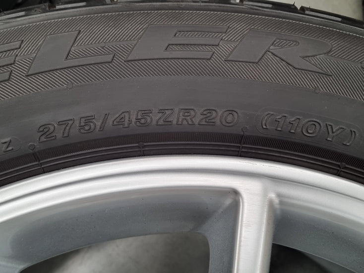 Load image into Gallery viewer, Genuine Porsche Cayenne 9Y Hybrid 20 Inch Wheels and Tyres Set of 4