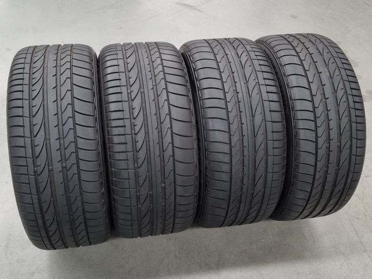 Load image into Gallery viewer, Genuine Porsche Cayenne 9Y Hybrid 20 Inch Wheels and Tyres Set of 4