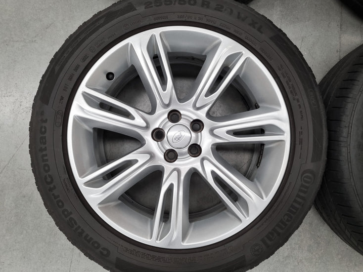 Load image into Gallery viewer, Genuine Range Rover Velar J8A2 20 Inch Wheels and Tyres Set of 4