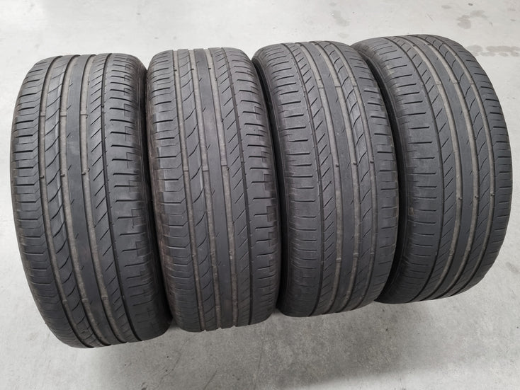 Load image into Gallery viewer, Genuine Range Rover Velar J8A2 20 Inch Wheels and Tyres Set of 4